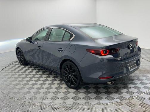 2024 Mazda Mazda3 2.5 Carbon Turbo