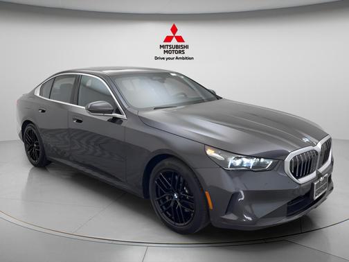 Dark Graphite 2025 BMW 530 xDrive