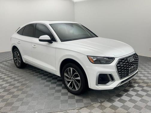 2022 Audi Q5 45 S line Premium
