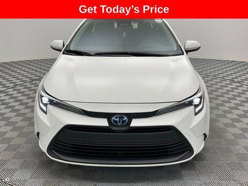 2025 Toyota Corolla Hybrid SE