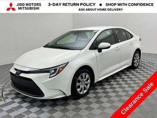 2025 Toyota Corolla Hybrid SE