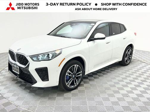 Alpine White 2025 BMW X2 xDrive28i