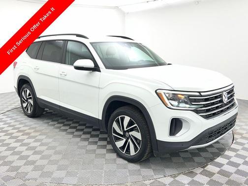 2024 Volkswagen Atlas 2.0T SE w/Technology 4MOTION