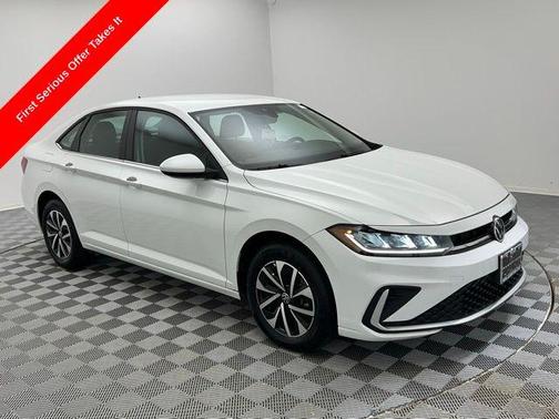 2025 Volkswagen Jetta SE