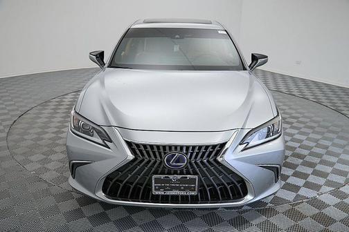 2022 Lexus ES 300h Base