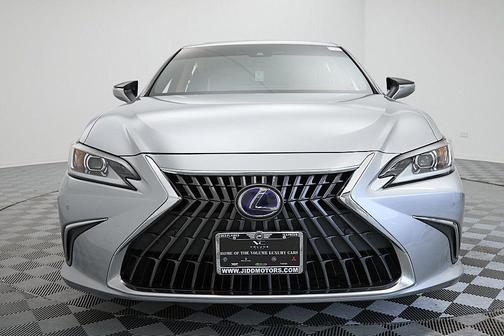 2022 Lexus ES 300h Base