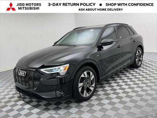 2021 Audi e-tron Premium