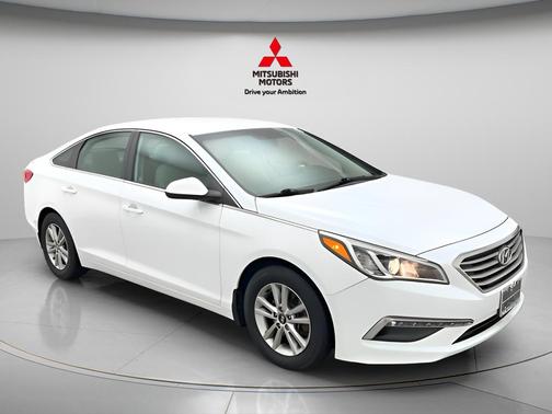 Quartz White Pearl 2015 Hyundai SONATA SE