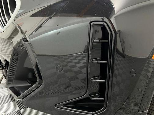 2025 BMW X6 xDrive40i