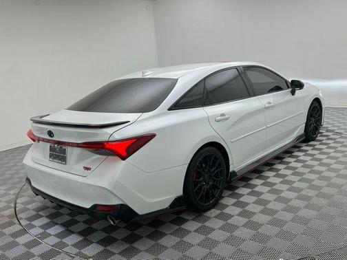 2020 Toyota Avalon TRD