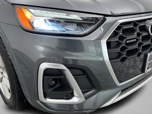 Daytona Gray Pearl Effect 2022 Audi Q5 45 S line Premium