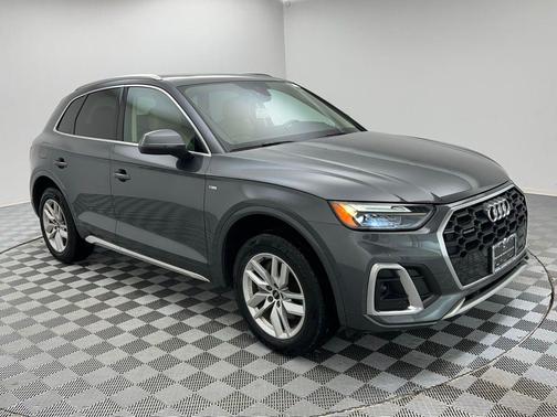 2022 Audi Q5 45 S line Premium