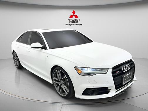White 2016 Audi S6 4.0T