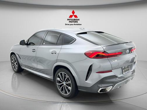 Gray 2025 BMW X6 xDrive40i