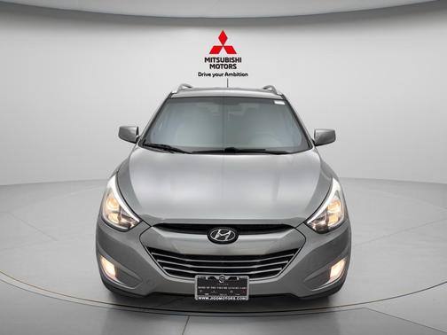 Graphite Gray Metallic 2015 Hyundai TUCSON SE