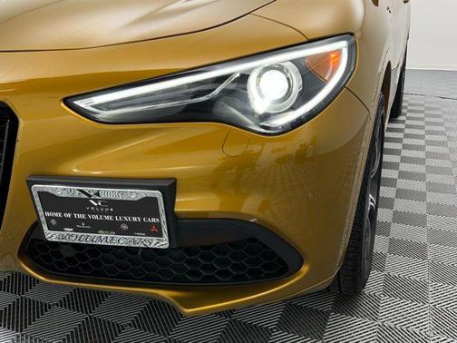 2022 Alfa Romeo Stelvio Ti