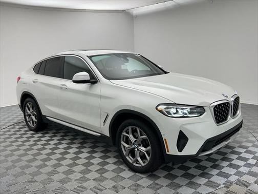2024 BMW X4 xDrive30i