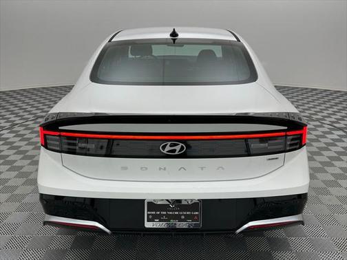 2024 Hyundai SONATA Hybrid SE