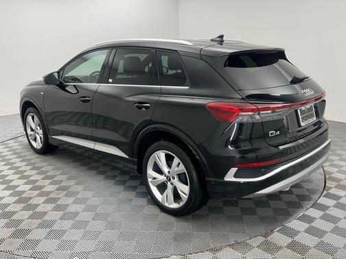 2023 Audi Q4 e-tron Prestige 50 quattro
