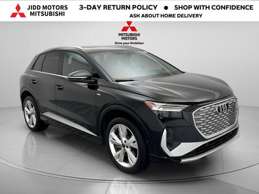 Mythos Black Metallic 2023 Audi Q4 e-tron Prestige 50 quattro