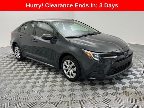 2025 Toyota Corolla Hybrid SE