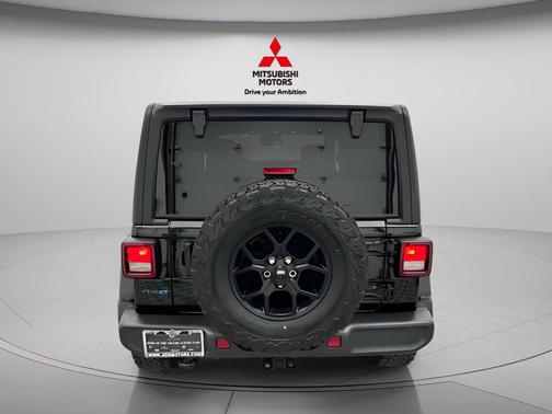 Black Clearcoat 2025 Jeep Wrangler 4xe Willys