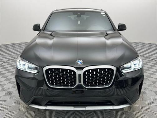 2024 BMW X4 xDrive30i