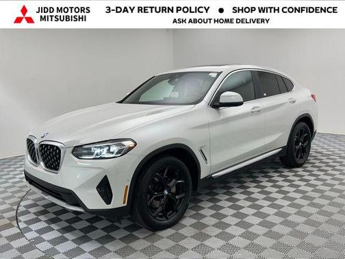 2024 BMW X4 xDrive30i