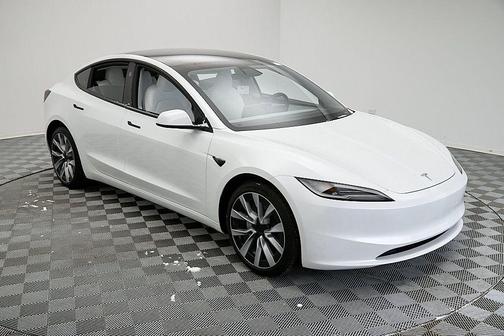 2025 Tesla Model 3 Long Range