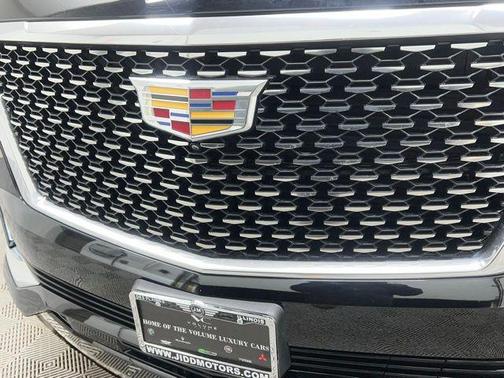 2024 Cadillac Escalade ESV Luxury