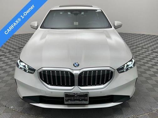 2025 BMW 530 i xDrive