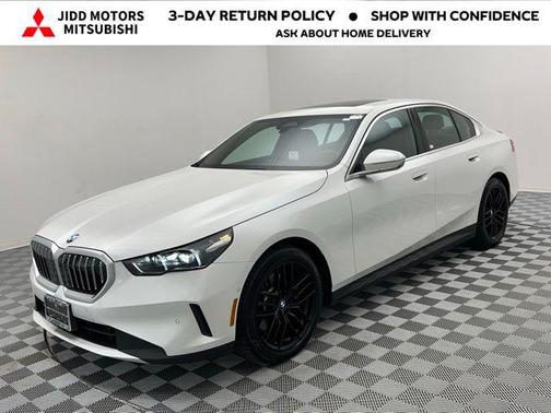 2025 BMW 530 i xDrive