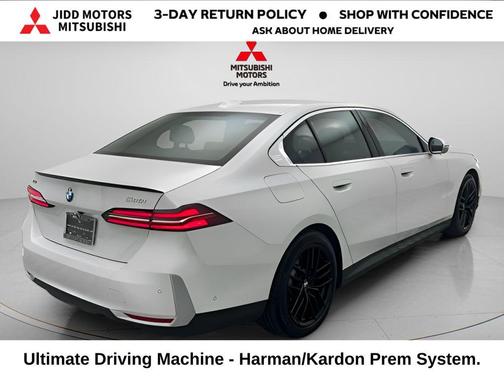 White 2025 BMW 530 i xDrive