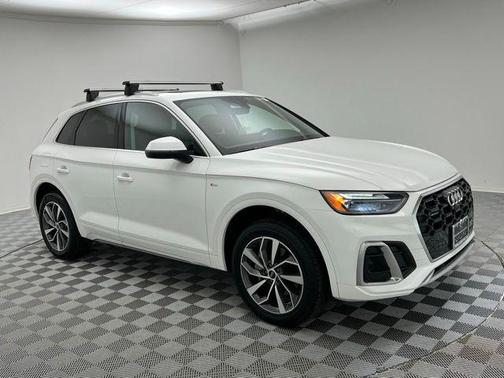 2023 Audi Q5 45 S line Premium Plus