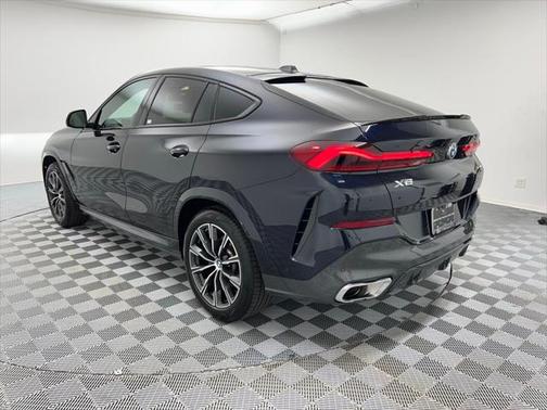 2025 BMW X6 xDrive40i