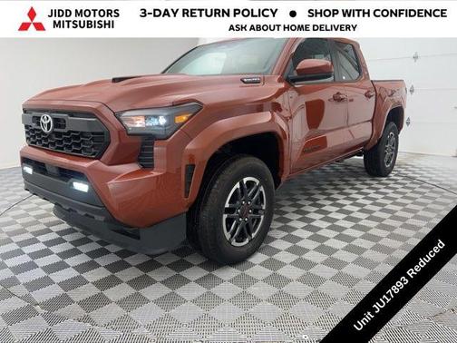 2025 Toyota Tacoma Hybrid TRD Sport