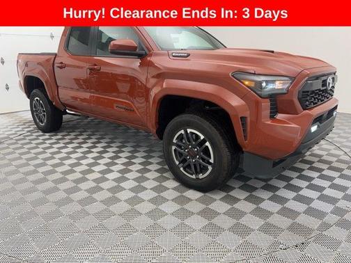 2025 Toyota Tacoma Hybrid TRD Sport