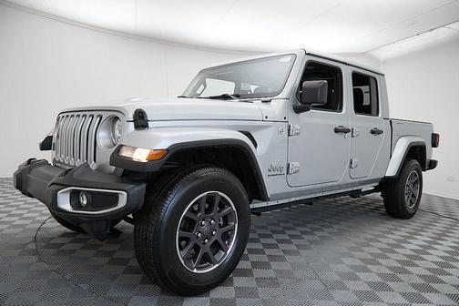 2023 Jeep Gladiator Overland