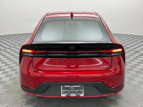 2024 Toyota Prius LE