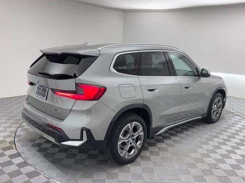 Silver Metallic 2025 BMW X1 xDrive28i