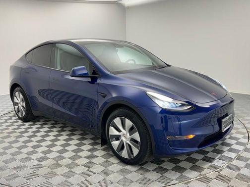 2023 Tesla Model Y Long Range Dual Motor All-Wheel Drive