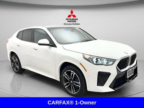 White 2025 BMW X2 xDrive28i