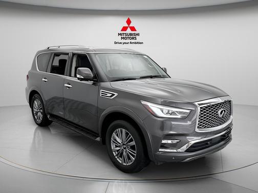 Anthracite Gray 2024 INFINITI QX80 Luxe