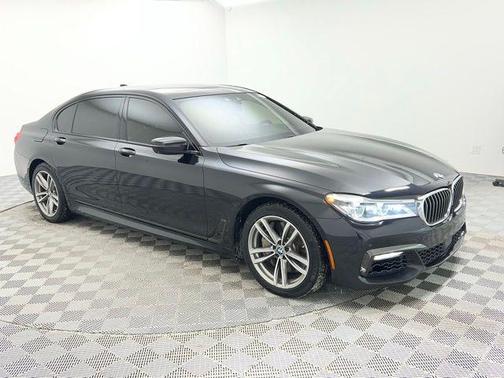 2018 BMW 750 i xDrive