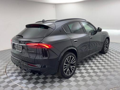 2023 Maserati Grecale Modena