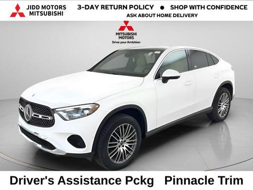 MANUFAKTUR Moonlight White Metallic 2026 Mercedes-Benz GLC 300 4MATIC Coupe