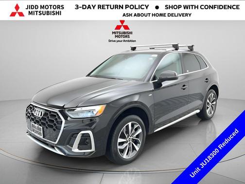 Mythos Black Metallic 2024 Audi Q5 45 S line Premium Plus