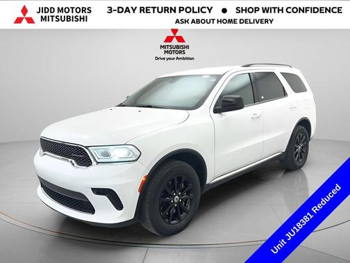 White Knuckle Clearcoat 2023 Dodge Durango SXT AWD