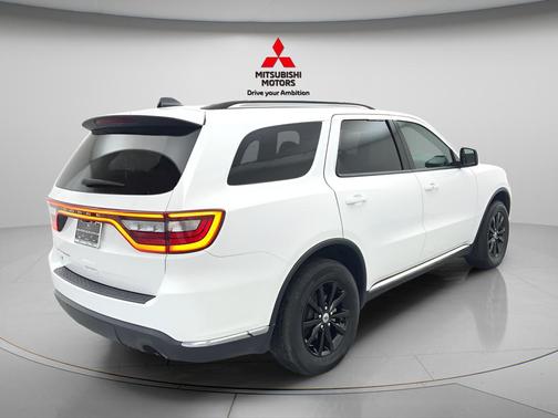 White Knuckle Clearcoat 2023 Dodge Durango SXT AWD