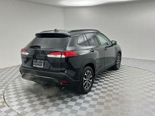 2025 Toyota Corolla Hybrid SE